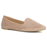 Bata Nude Ladies Closed For Women NUDE size 8