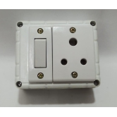 6A 1 Socket (3 Pin Socket) & 1 Switch Extension Box with 6A Plug & 3m Wire