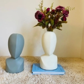 Humano Face Vases - Look beyond imagination-Gold / High Quality Resin / H: 8.5 | L: 4 | W: 4 (inch)