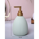 Mint Freshness Soap Dispenser - Cylindrical Shape