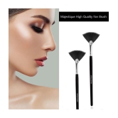 MAJESTIQUE Synthetic Foundation Brush,Fan Powder Brush 1 Pcs 30 g