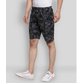 Uzarus Multi Shorts - None