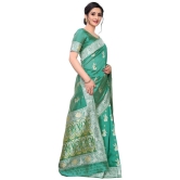 Vbuyz - Green Silk Blend Saree With Blouse Piece (Pack of 1)