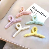 Pastel Claw Clip-Yellow