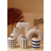 Set of 6 Essential Vases (For the price of 5)