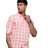 Men Regular Fit Checkered Spread Collar Casual Shirt