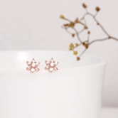 Rose Gold Shining Flower Studs