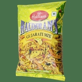 Haldiram's Gujarati Mix Namkeen, 200 G Pouch