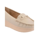 Shoetopia Cream Womens Loafers - None