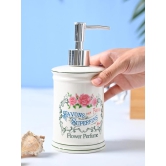 VON CASA SAVONS SUPERFINS Soap Dispenser - 360mL