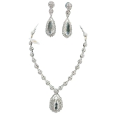 Stunning Cubic Zirconia Bridal Jewelry Set in White Gold