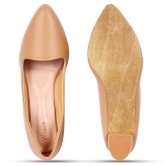 Women Heel Pump Beige