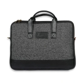 Da Tasche - Black Solid Messenger Bag - Black