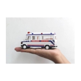 THRIFTKART - Ambulance Toy with Openable Tail Gate Detachable Stretcher Pull Back Action, White - White