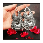 Samridhi DC Silver Chandbalis Earrings ( Pack of 1 ) - Silver