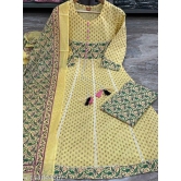 Fashionable Women Kurti Dupatta Set-L / Yellow