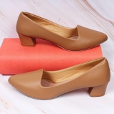 Women Heel Pump Beige