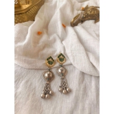 Daiwika dual tone silver earring with kundan