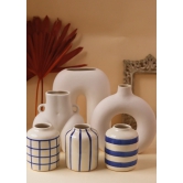 Set of 6 Essential Vases (For the price of 5)