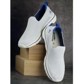 Action Sports Shoes For Men White Mens Sports Running Shoes - None