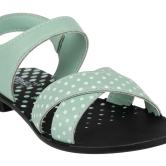 Aerowalk - Green Womens Flats - None