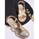 Stylestry Gold Womens Flats - None