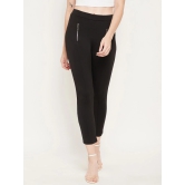 Women Black Solid Skinny-Fit Jeggings