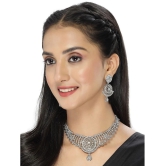 Sukkhi Silver Alloy Necklace Set ( Pack of 1 ) - Silver