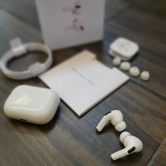 Wireless Bluetooth Airpods With Mic-Free Size