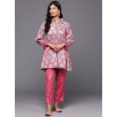 Women Printed Tunic & Trousers