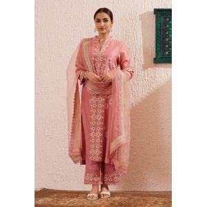 Block printed straight kurta set with lace detailing on pants and organza dupatta.-5XL