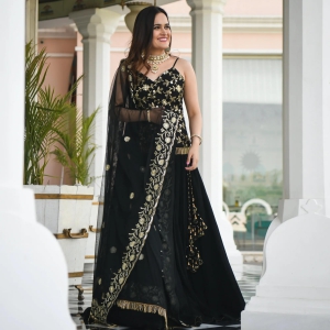 Zoyah Lehenga Set-S