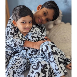 Cotton Pajama Set for Kids | Dinosaur Dancing-3-4Y