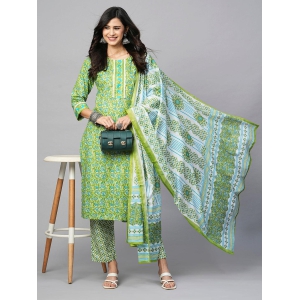 Nature's Elegance: Refreshing Green Cotton Ethnic Wear-S