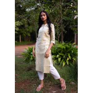 Women Hemp Fawn Straight Kurta