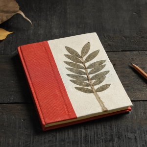 Leaf Art Work Special Visitor Notebook (7 x 5 in)