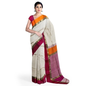 Cream Cotton Silk Maheshwari Handloom Saree