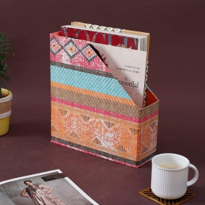 Kaleen Collapsible Magazine Holder