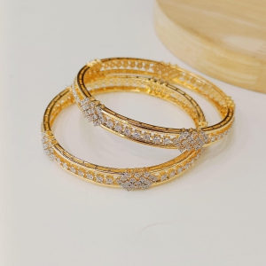 kayla-ad-bangles-28