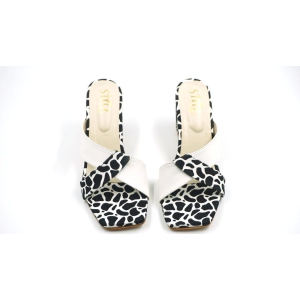 STYLZREPUBLIC Womens Suede Leopard Print Black Heel