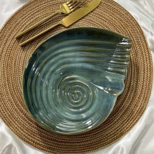 Ceramic Dining Emerald Green Sea Shell  Glazed Ceramic Serving Platter
