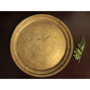 Beautiful Vintage Brass Engraved Plate