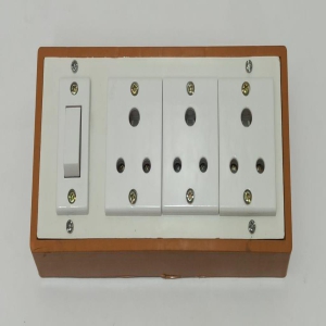 6a-3-sockets-3-pin-socket-1-switch-extension-box-with-6a-plug-30m-wire