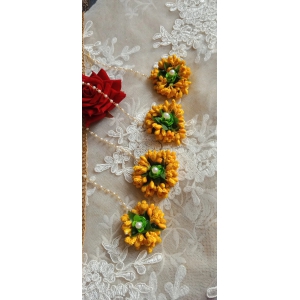 Flower Bindi 4 Piece