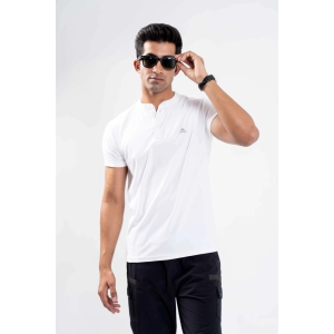 signature-style-white-tee-xl