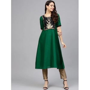 Women Green & Black Yoke Design A-Line Kurta