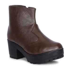 Commander Brown Ankle Length Casual Boots - None