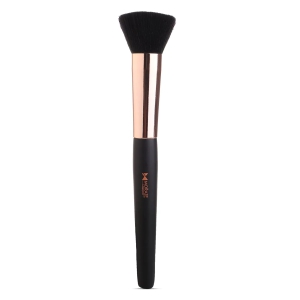 Foundation Brush BM