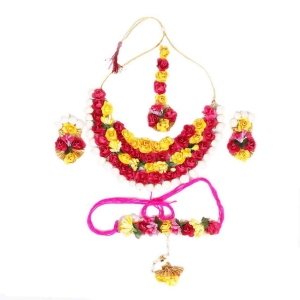 Abhaah Bridal Flower Jewellery Set for haldi Mehandi Baby Shower with Free Rose Flower Clip Floret Gota Patti Necklace, Earrings, Bracelet & maang tika Jewelry for Women