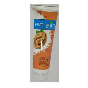 Everyuth Walnut Scrub 25gm